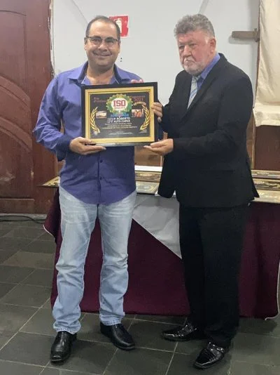 Premiação da P. Roberto Auto Capas - reconhecimento de excelência