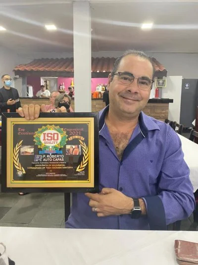 Certificado de reconhecimento - P. Roberto Auto Capas Santos