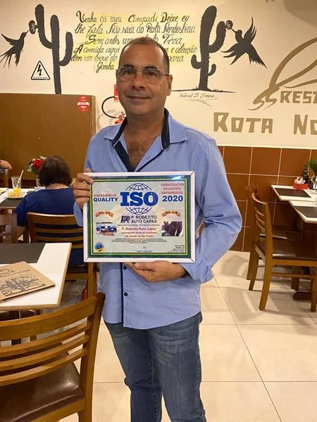 Homenagem à P. Roberto Auto Capas pela trajetória em Santos
