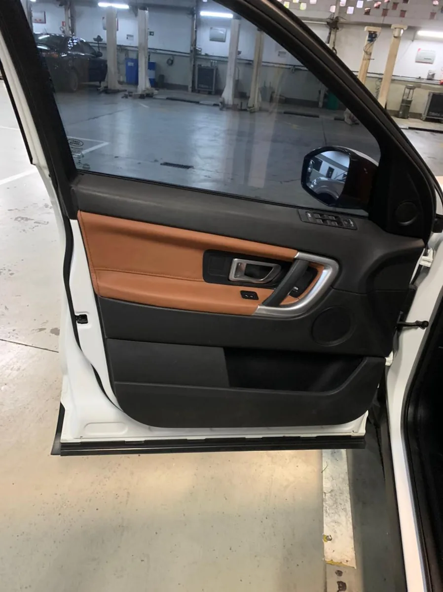 Tapeçaria automotiva em couro - projeto 17 - P. Roberto Auto Capas Santos