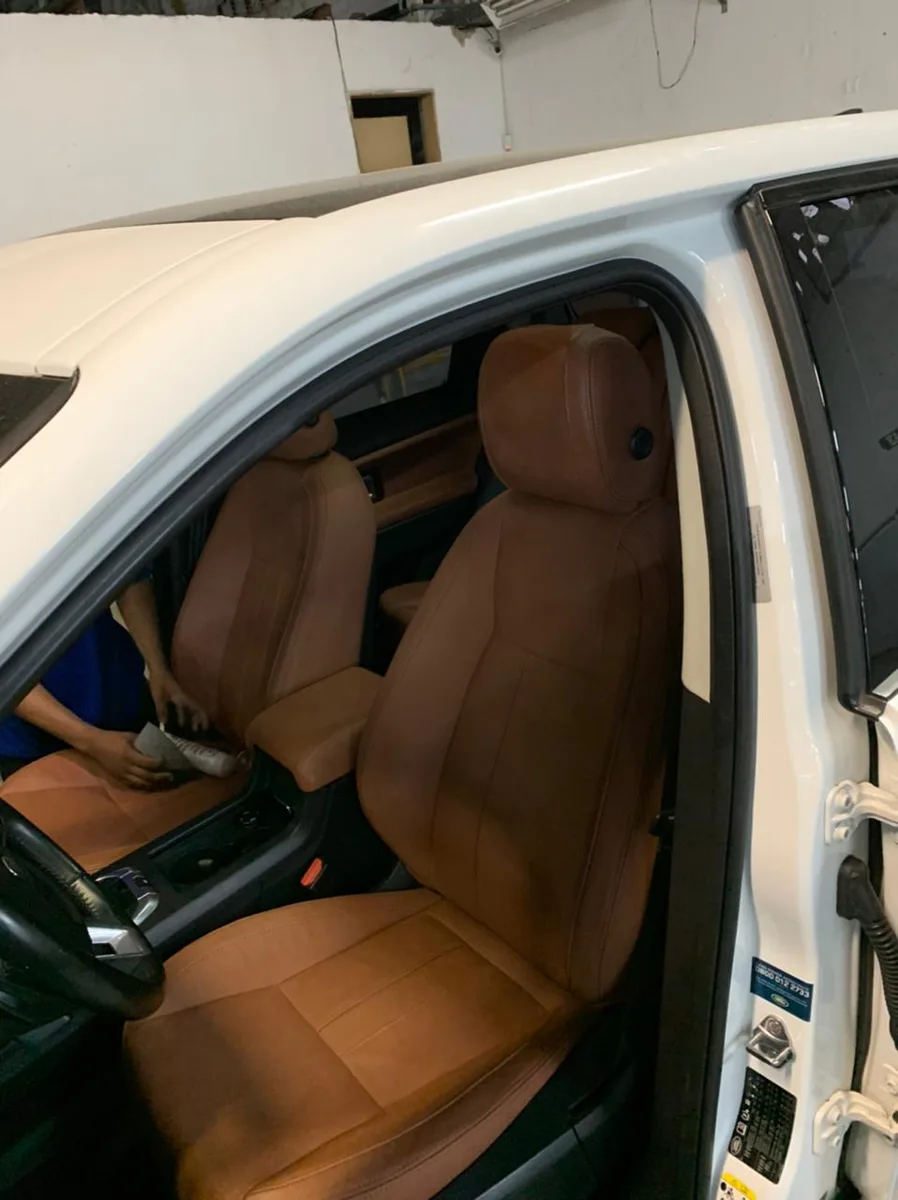 Tapeçaria automotiva em couro - projeto 19 - P. Roberto Auto Capas Santos