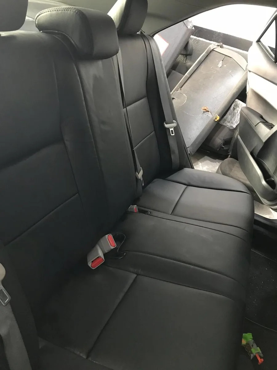 Trabalho de tapeçaria realizado - P. Roberto Auto Capas Santos