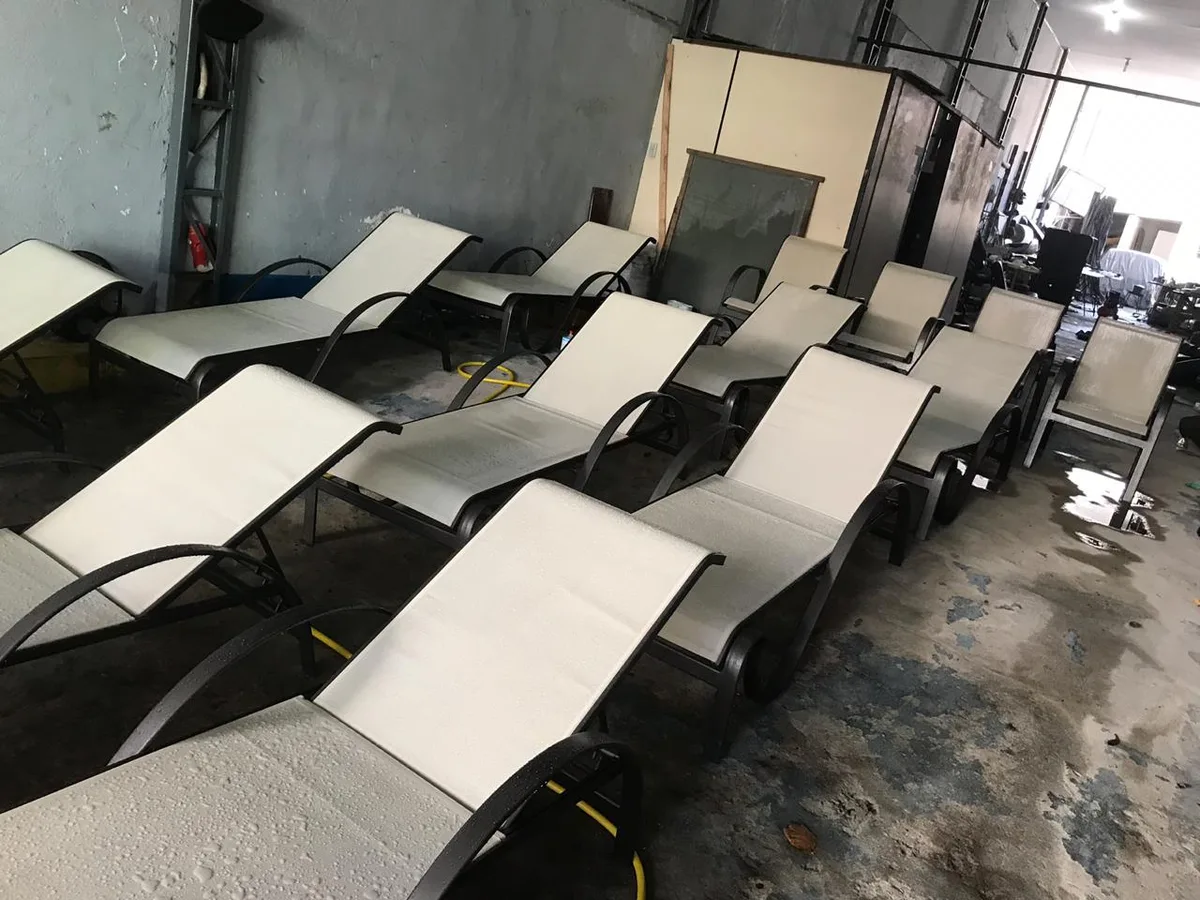 Trabalho de tapeçaria realizado - P. Roberto Auto Capas Santos